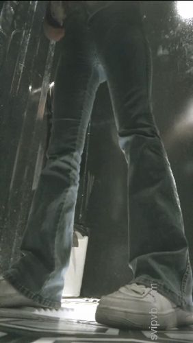 [Image: 56746576875944_2.jpg]