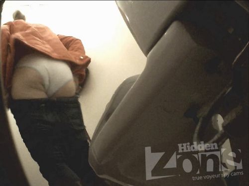 [Image: 54645735646894_1.jpg]