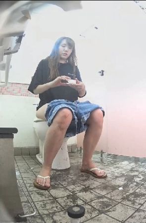 [Image: 456357457883_4.jpg]