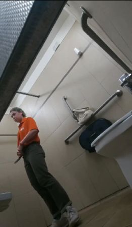 [Image: 54634675876859_1.jpg]