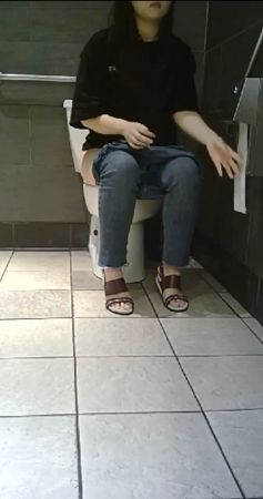 [Image: 45367457855984_5.jpg]