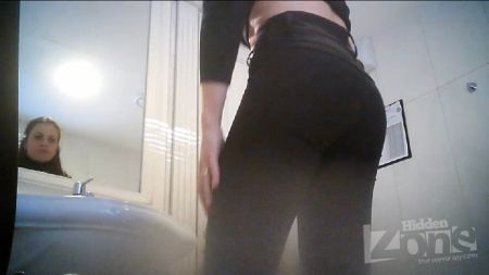 [Image: 56484678598595_4.jpg]