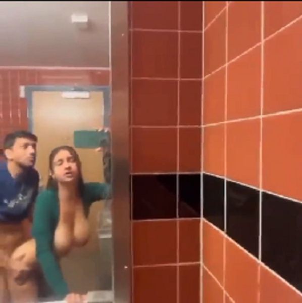 [Image: 435325624567365748568932_2.jpg]