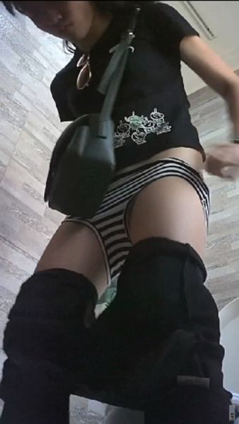 [Image: 564789689790889-644_5.jpg]