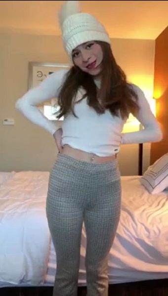 [Image: 34234254476658483332_3.jpg]