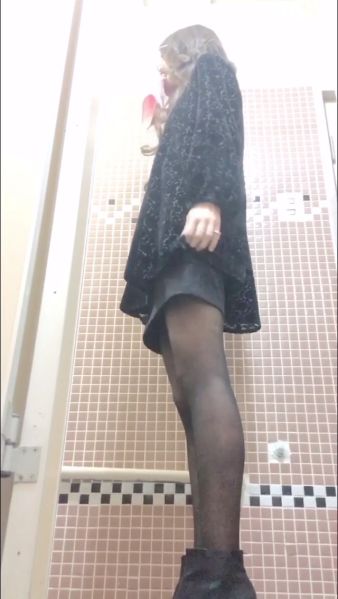 [Image: 4353564575686794_5.jpg]