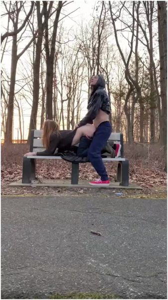 [Image: teens-446.42.jpg]