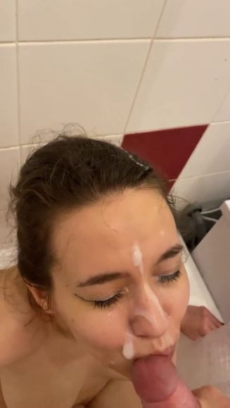 [Image: 346457568776878943_5.jpg]