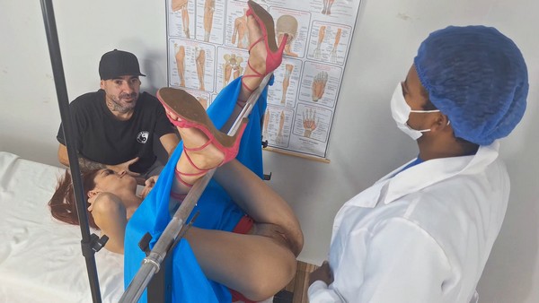 Inseminated_by_the_gifted_doctor_behind_the_cuckold_4k.mp4_snapshot_01.21.600_cr.jpg