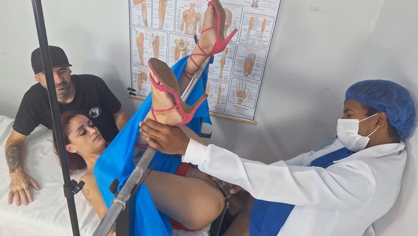 Inseminated_by_the_gifted_doctor_behind_the_cuckold_4k.mp4_snapshot_11.28.800_cr.jpg