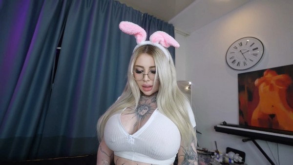 My_Sister_Begged_me_to_Fuck_her_Hard_after_Class_HD_1080p.mp4_snapshot_00.00.426.jpg
