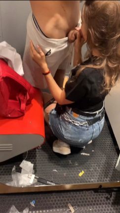 [Image: 2g18mjqxhkrz.jpg]