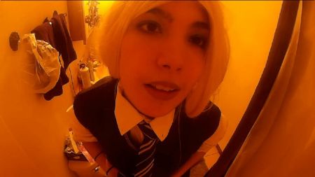 [Image: dfw75vkpimqr.jpg]