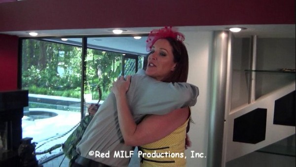 MILF997* – Aunt Rachel Cums to Visit HD