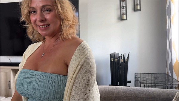 Brianna Beach – Patiently Waiting HD 1080p
