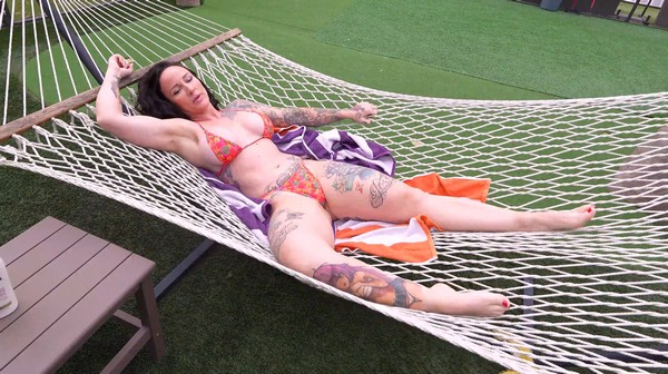 Virtual JOI Checking Out My Moms Tattoos – Luci Power 4k