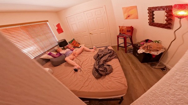 Caught Peeping, Mom Lets You Masturbate With Her and Cum in Her Pussy – Erin Electra 4k