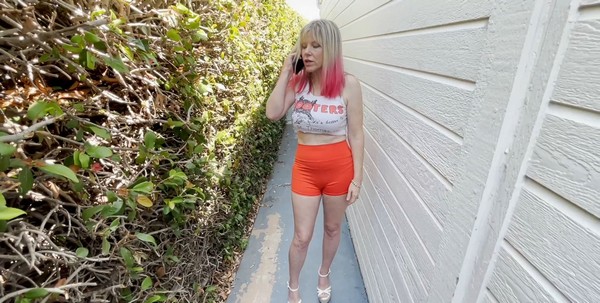 California Girl – Mom Needs A Job Cuz Dad is a Stupid Loser Mom Son Sex Taboo HD 1080p